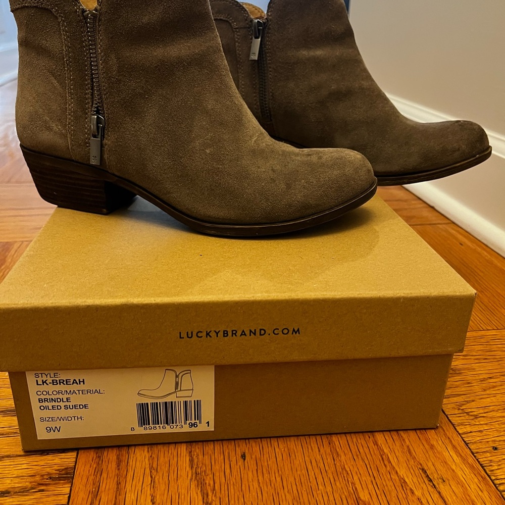 Lucky Brand Breah Chelsea Boot sz 9 - Picture 3 of 8